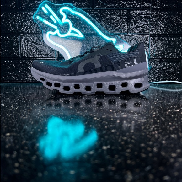 On Cloudmonster Women’s Walking Running Training Shoes Sneakers Black Grey - 9.5 - Picture 1 of 5